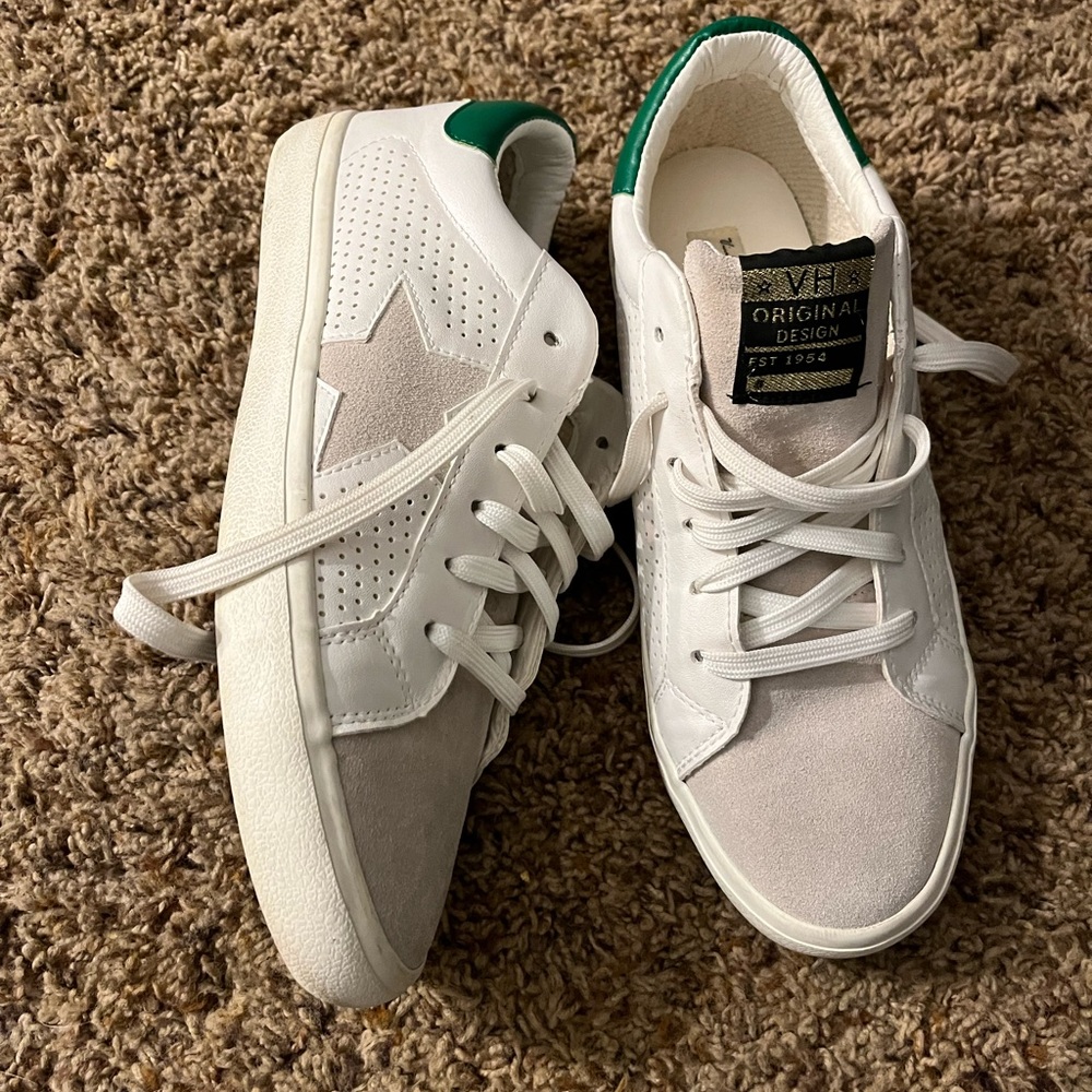 Vintage Havana sneakers